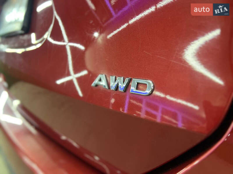 Позашляховик / Кросовер Nissan Rogue 2014 в Києві