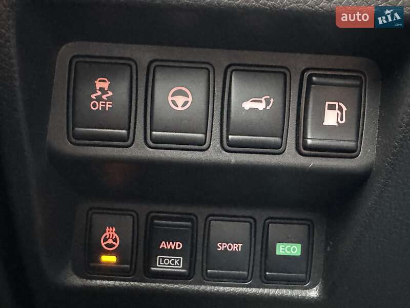 Внедорожник / Кроссовер Nissan Rogue 2018 в Киеве