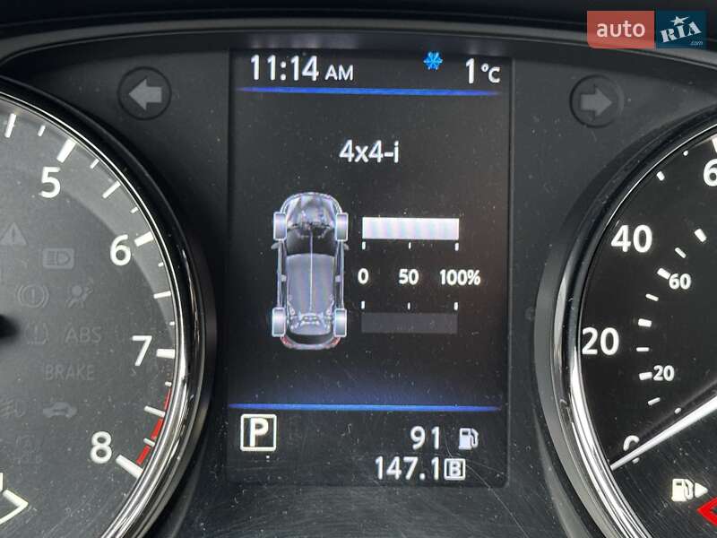 Внедорожник / Кроссовер Nissan Rogue 2018 в Киеве