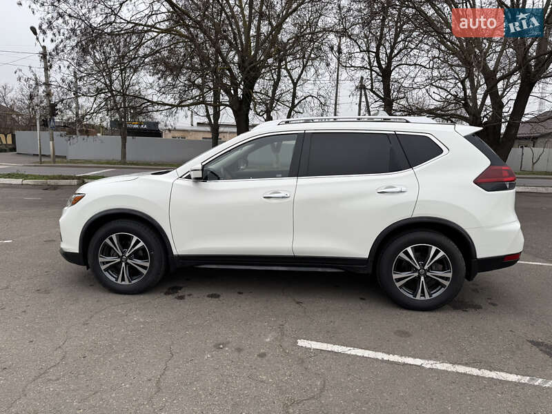 Позашляховик / Кросовер Nissan Rogue 2019 в Ізмаїлі
