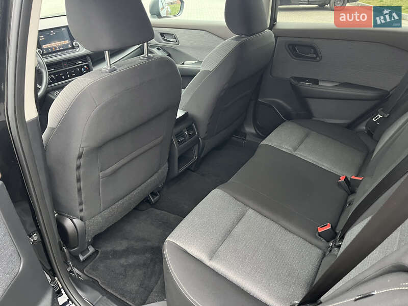 Внедорожник / Кроссовер Nissan Rogue 2020 в Виннице