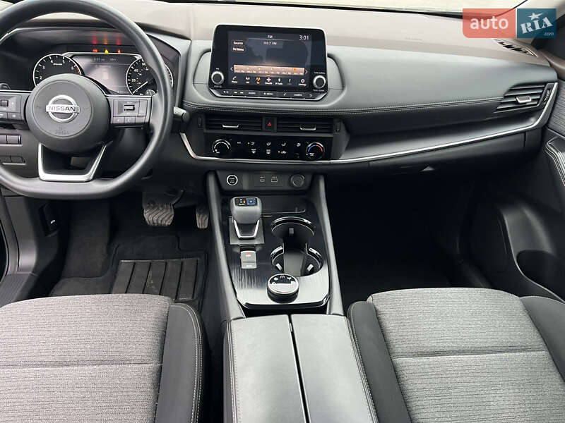 Внедорожник / Кроссовер Nissan Rogue 2020 в Виннице