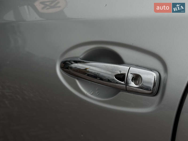 Внедорожник / Кроссовер Nissan Rogue 2018 в Харькове