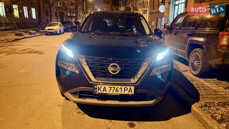 Позашляховик / Кросовер Nissan Rogue 2020 в Києві