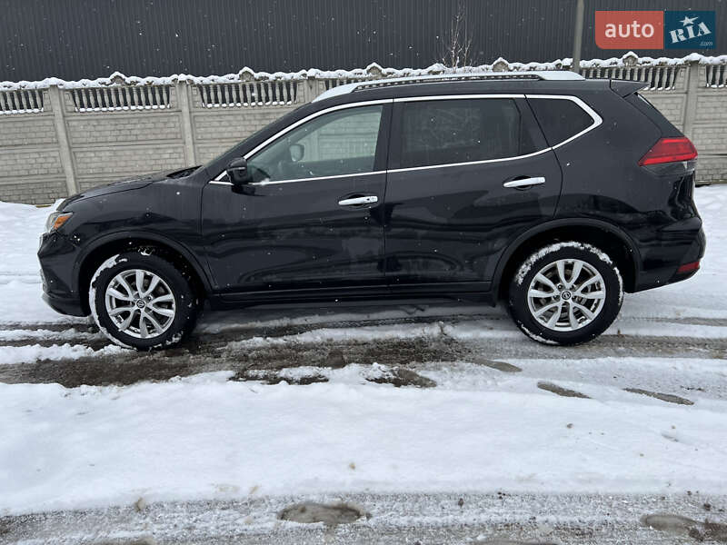 Внедорожник / Кроссовер Nissan Rogue 2017 в Коломые