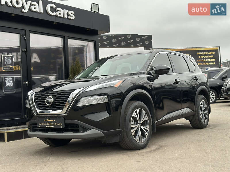 Позашляховик / Кросовер Nissan Rogue 2020 в Харкові