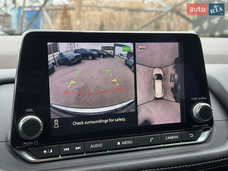 Позашляховик / Кросовер Nissan Rogue 2020 в Харкові