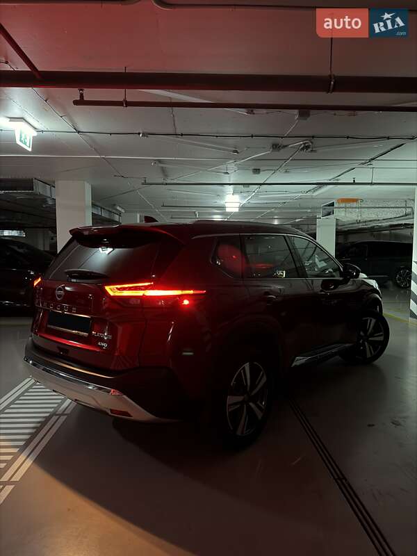 Позашляховик / Кросовер Nissan Rogue 2023 в Києві