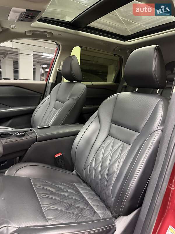 Позашляховик / Кросовер Nissan Rogue 2023 в Києві