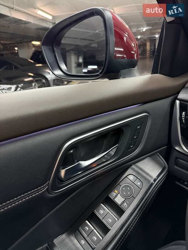 Позашляховик / Кросовер Nissan Rogue 2023 в Києві