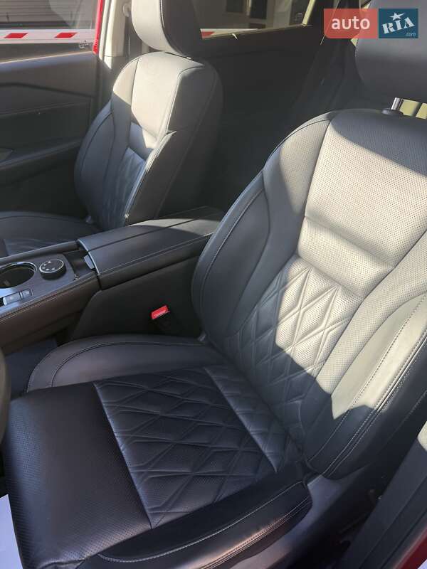 Позашляховик / Кросовер Nissan Rogue 2023 в Києві