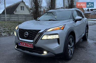 Позашляховик / Кросовер Nissan Rogue 2021 в Харкові