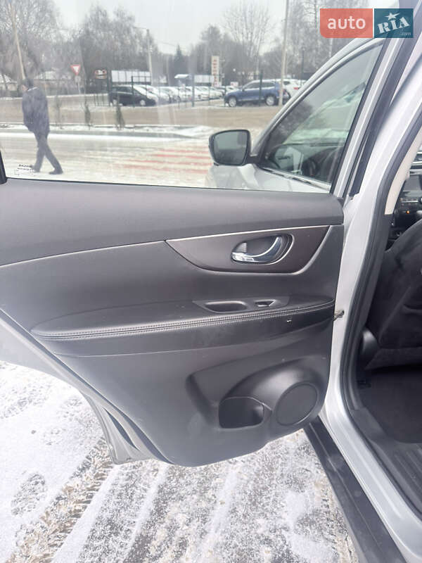 Позашляховик / Кросовер Nissan Rogue 2015 в Лубнах фото 18 Позашляховик / Кросовер Nissan Rogue 2015 в Лубнах