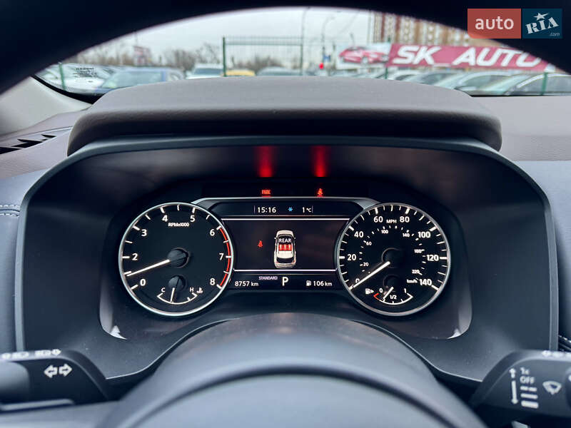 Внедорожник / Кроссовер Nissan Rogue 2023 в Киеве