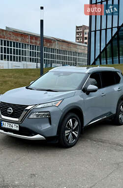 Внедорожник / Кроссовер Nissan Rogue 2021 в Киеве