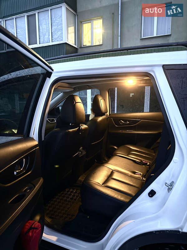 Позашляховик / Кросовер Nissan Rogue 2015 в Шостці фото 12 Позашляховик / Кросовер Nissan Rogue 2015 в Шостці