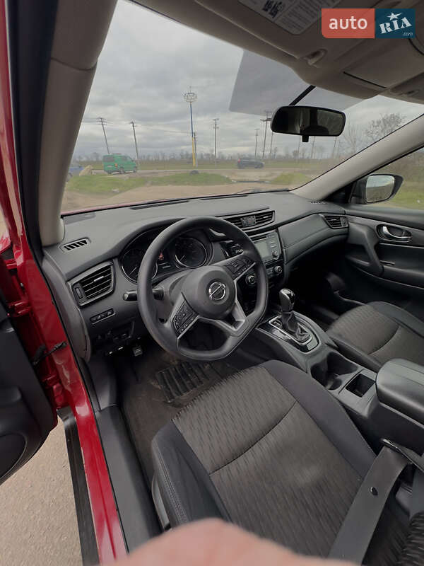 Внедорожник / Кроссовер Nissan Rogue 2017 в Одессе