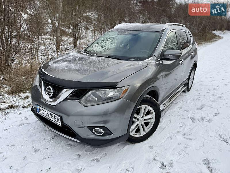 Позашляховик / Кросовер Nissan Rogue 2014 в Володимирі