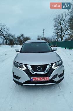 Внедорожник / Кроссовер Nissan Rogue 2018 в Ружине