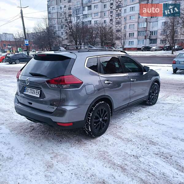 Позашляховик / Кросовер Nissan Rogue 2018 в Хмельницькому