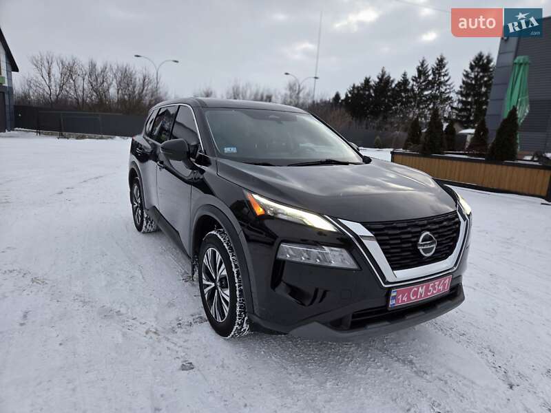 Внедорожник / Кроссовер Nissan Rogue 2021 в Тернополе