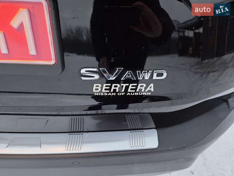 Внедорожник / Кроссовер Nissan Rogue 2021 в Тернополе