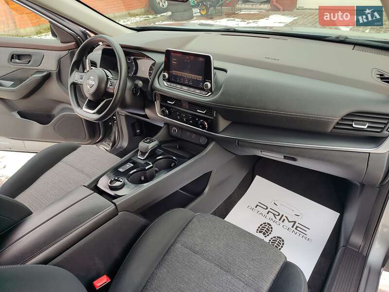 Позашляховик / Кросовер Nissan Rogue 2021 в Івано-Франківську