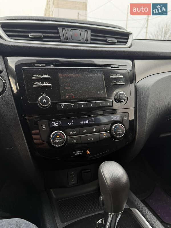 Внедорожник / Кроссовер Nissan Rogue 2016 в Белой Церкви фото 12 Внедорожник / Кроссовер Nissan Rogue 2016 в Белой Церкви