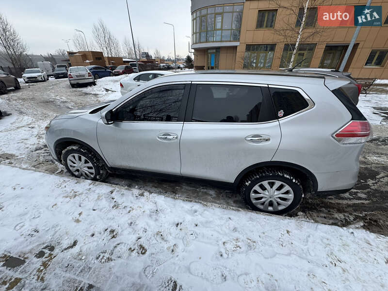 Внедорожник / Кроссовер Nissan Rogue 2014 в Киеве