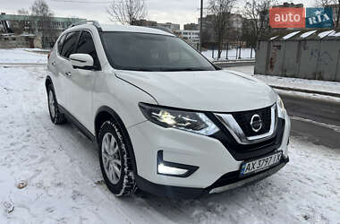 Позашляховик / Кросовер Nissan Rogue 2016 в Вінниці