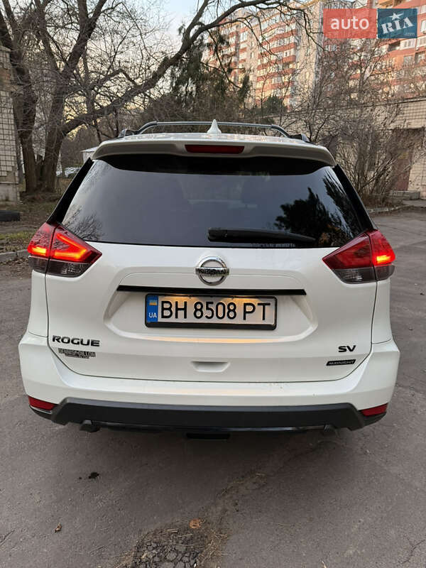 Позашляховик / Кросовер Nissan Rogue 2018 в Одесі