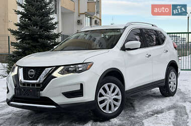 Позашляховик / Кросовер Nissan Rogue 2018 в Харкові