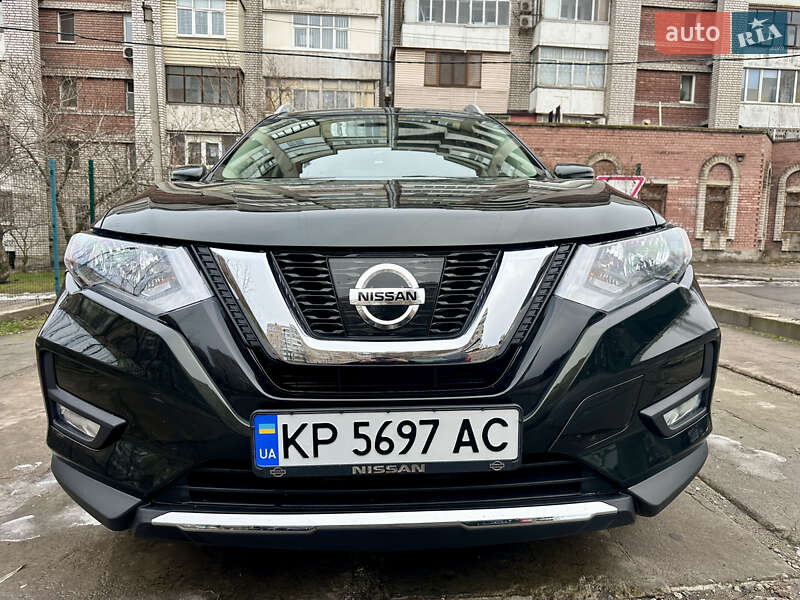 Позашляховик / Кросовер Nissan Rogue 2018 в Запоріжжі