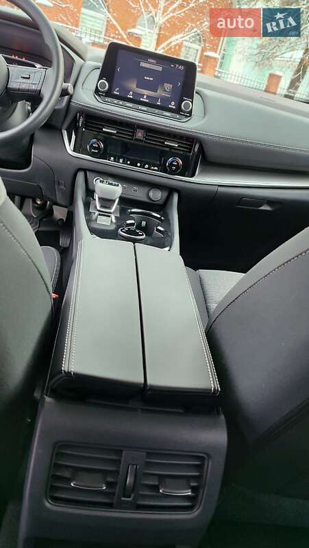 Внедорожник / Кроссовер Nissan Rogue 2021 в Полтаве фото 27 Внедорожник / Кроссовер Nissan Rogue 2021 в Полтаве