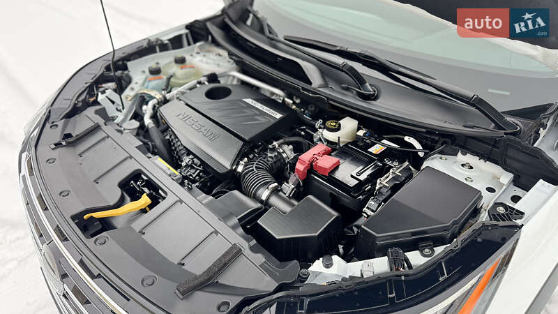 Внедорожник / Кроссовер Nissan Rogue 2024 в Ровно