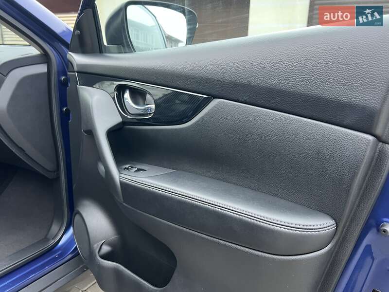 Внедорожник / Кроссовер Nissan Rogue 2017 в Одессе фото 56 Внедорожник / Кроссовер Nissan Rogue 2017 в Одессе