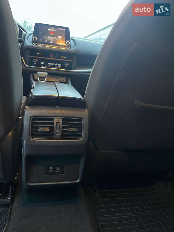 Внедорожник / Кроссовер Nissan Rogue 2022 в Городке фото 22 Внедорожник / Кроссовер Nissan Rogue 2022 в Городке