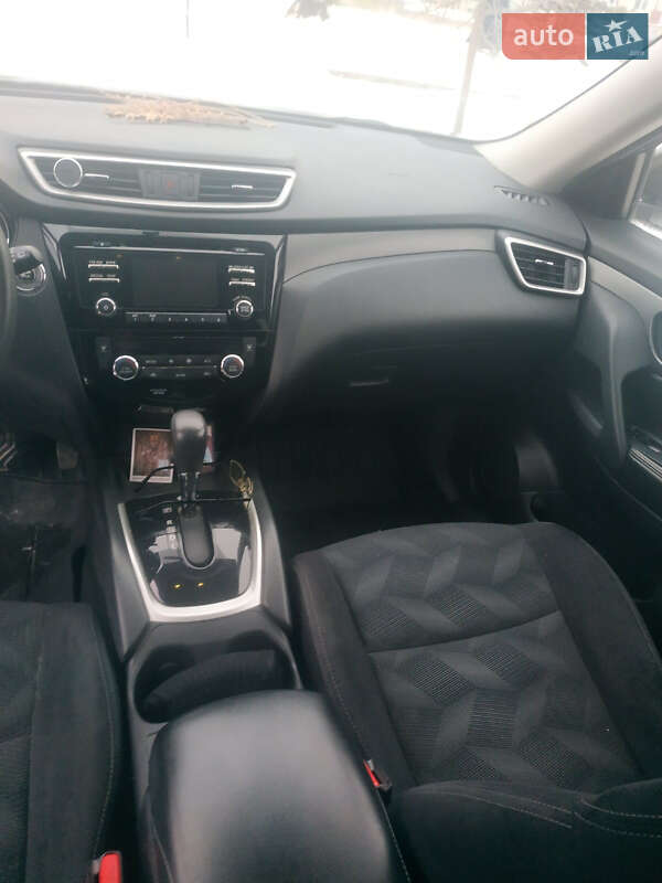 Внедорожник / Кроссовер Nissan Rogue 2014 в Самборе фото 12 Внедорожник / Кроссовер Nissan Rogue 2014 в Самборе