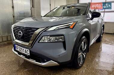 Внедорожник / Кроссовер Nissan Rogue 2022 в Днепре