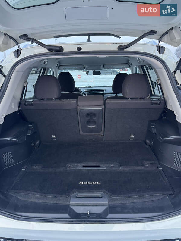 Внедорожник / Кроссовер Nissan Rogue 2016 в Днепре фото 9 Внедорожник / Кроссовер Nissan Rogue 2016 в Днепре