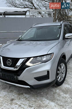 Позашляховик / Кросовер Nissan Rogue 2018 в Харкові