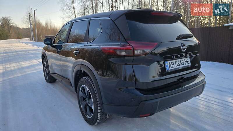 Внедорожник / Кроссовер Nissan Rogue 2024 в Виннице