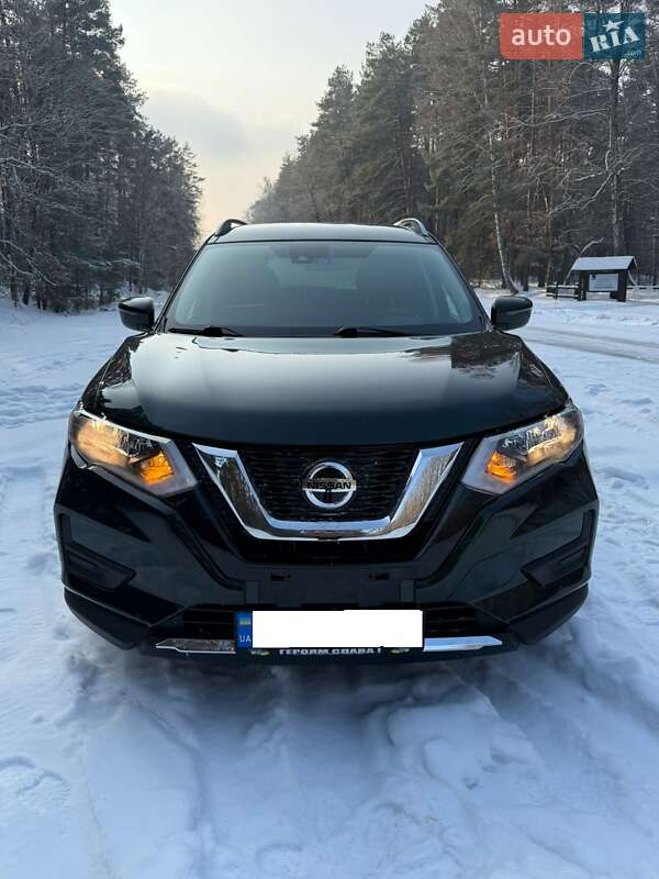 Внедорожник / Кроссовер Nissan Rogue 2020 в Носовке