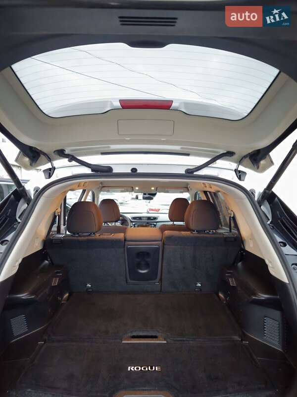 Внедорожник / Кроссовер Nissan Rogue 2018 в Сумах