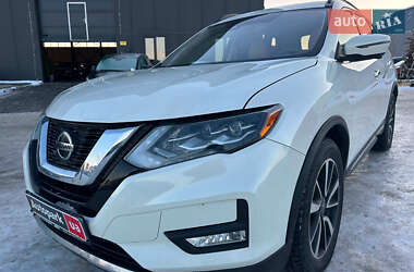 Позашляховик / Кросовер Nissan Rogue 2018 в Львові