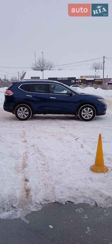 Внедорожник / Кроссовер Nissan Rogue 2015 в Луцке