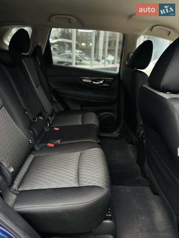 Внедорожник / Кроссовер Nissan Rogue 2019 в Днепре