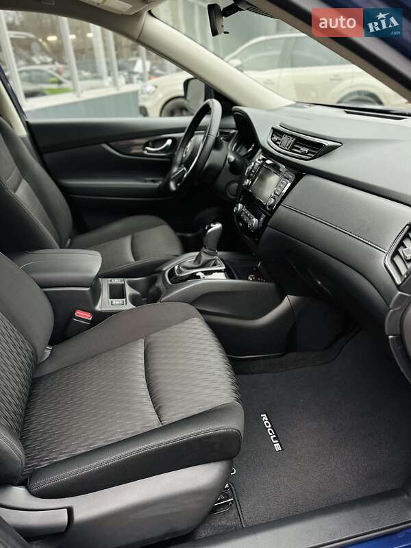 Внедорожник / Кроссовер Nissan Rogue 2019 в Днепре