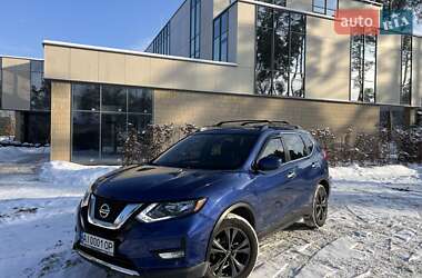 Внедорожник / Кроссовер Nissan Rogue 2017 в Киеве