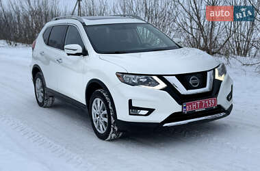 Внедорожник / Кроссовер Nissan Rogue 2018 в Ровно